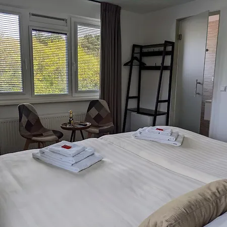 بيت ضيافة Bed&bubbels 256 3*