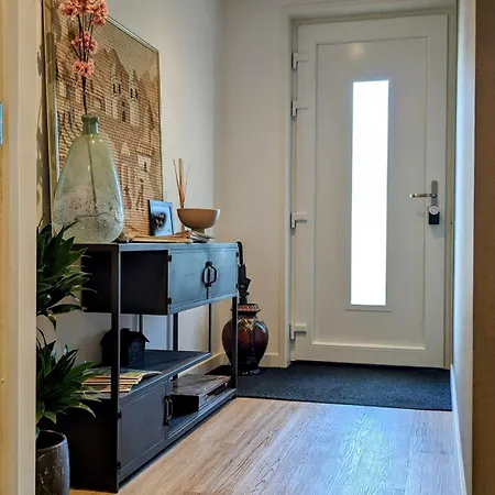 Bed&bubbels 256 بيت ضيافة دي كوخ